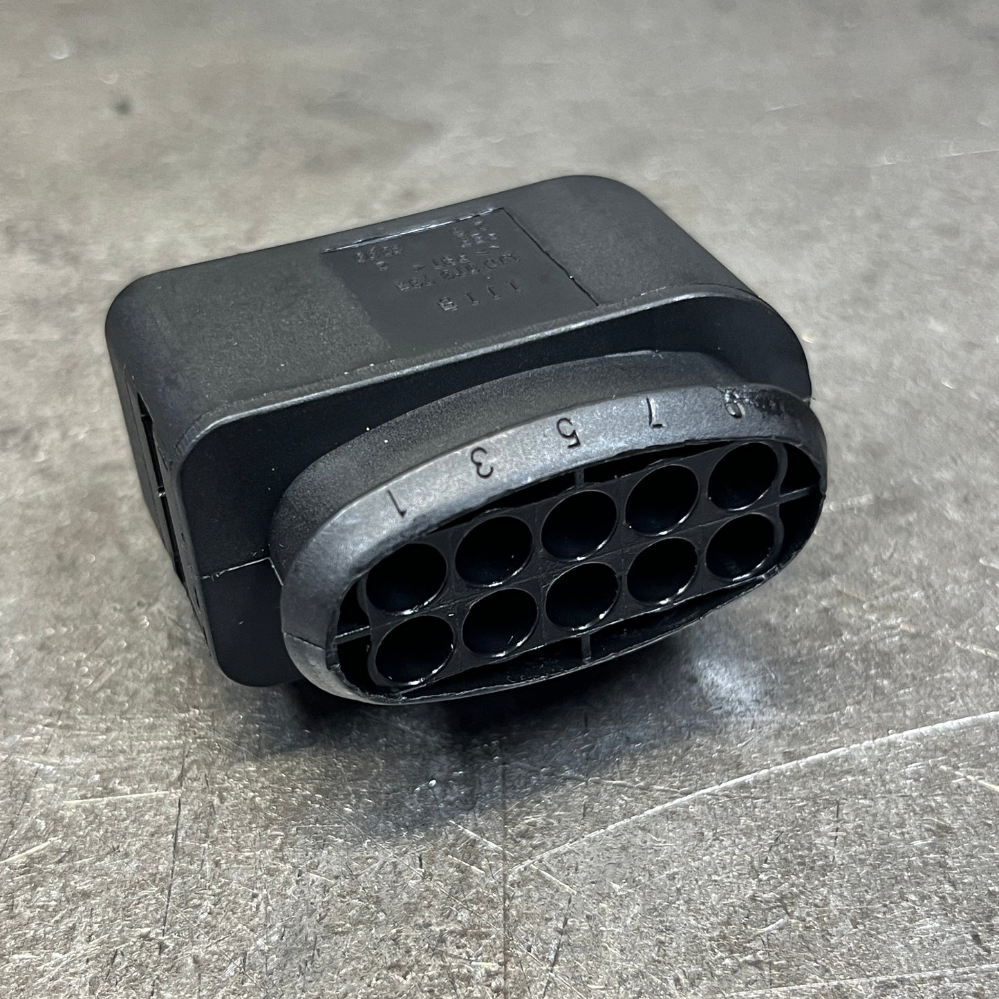 VW Mk4 Headlight Plug Connector Terminals & Seals Repair